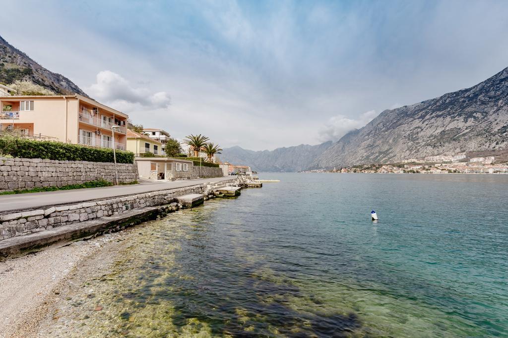 Sea Holiday Muo With Sea And City View Kotor Exteriér fotografie